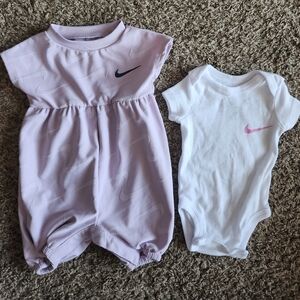 Two girls Nike Newborn outfits